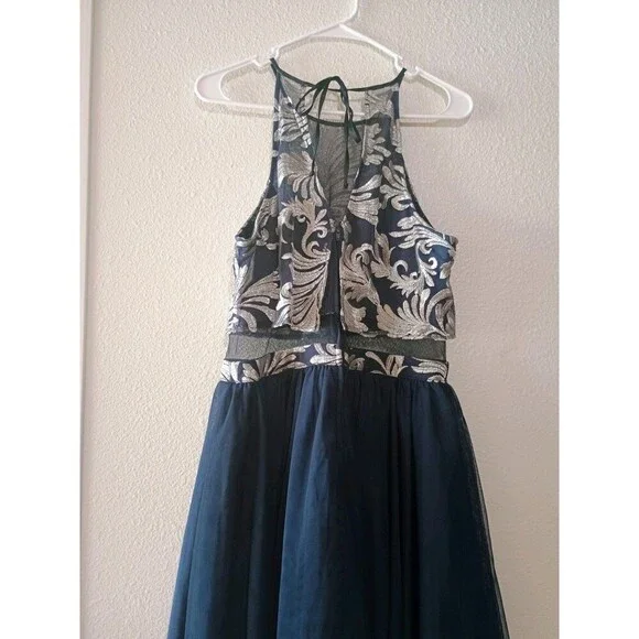 Teeze Me Size 11/12 Women's Silver And Blue Prom Dress - Picture 4 of 13